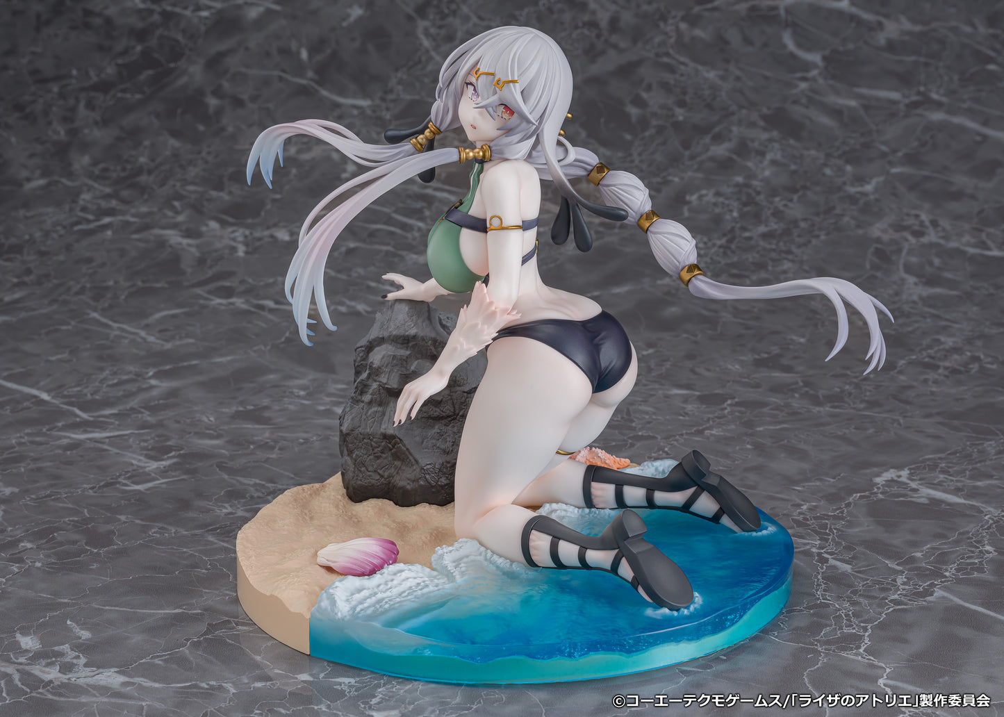BACK ORDER – 1/7 TV ANIME ATELIER RYZA: EVER DARKNESS & THE SECRET HIDEOUT – LILA DECYRUS SWIMSUIT VER.