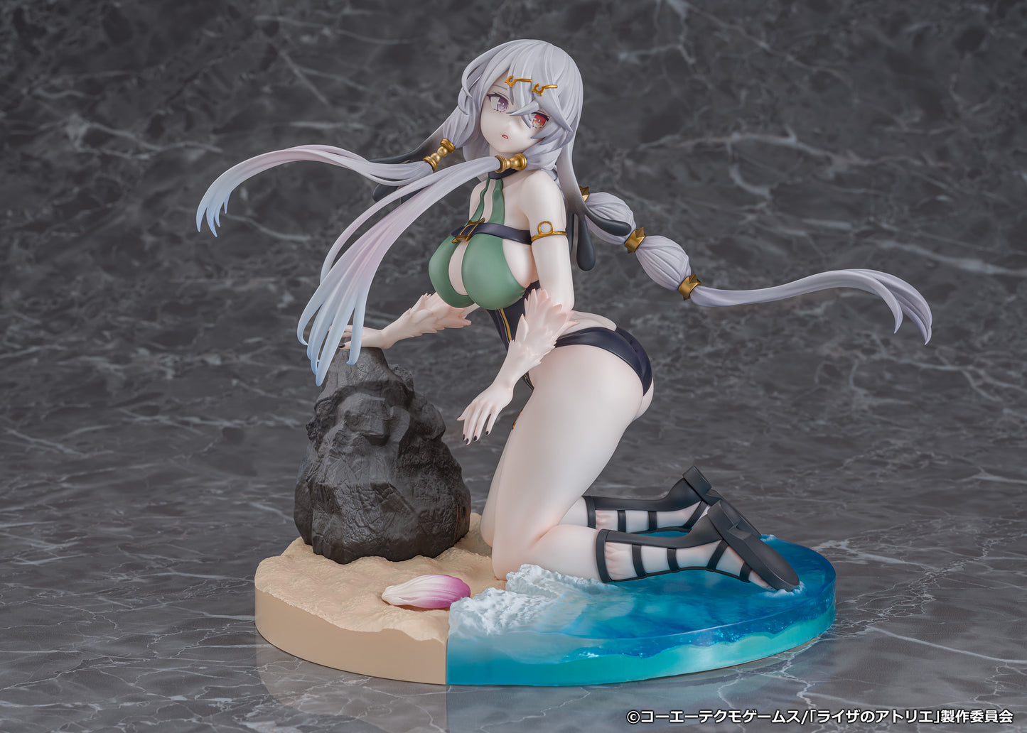 BACK ORDER – 1/7 TV ANIME ATELIER RYZA: EVER DARKNESS & THE SECRET HIDEOUT – LILA DECYRUS SWIMSUIT VER.