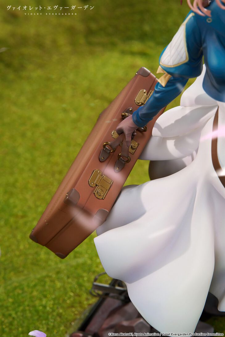 PRE ORDER – 1/7 VIOLET EVERGARDEN AUTO MEMORY DOLL VER. PAINTED FIGURE WITH BONUS