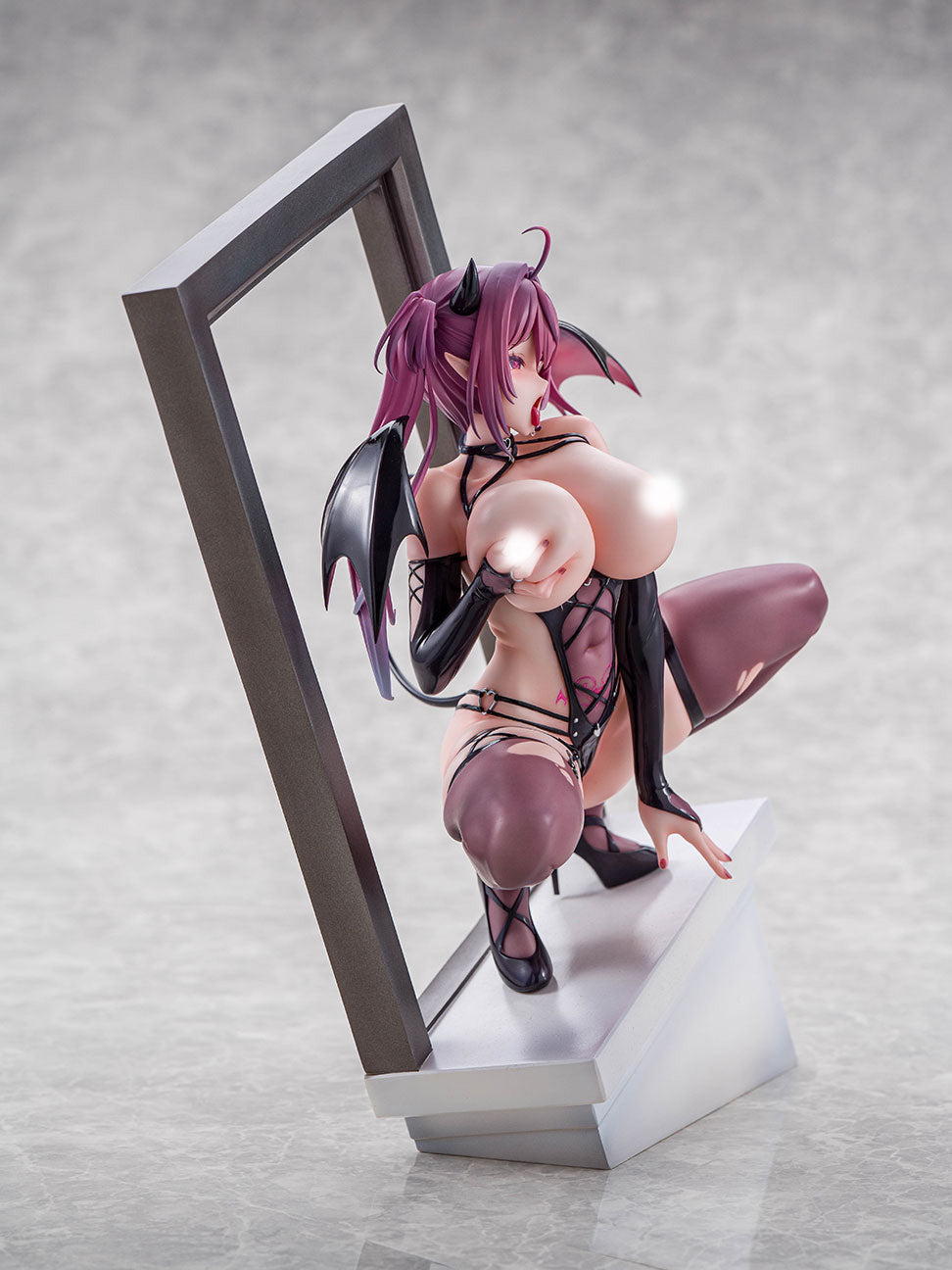 PRE ORDER – [18+] 1/6 SUCCUBUS MIERU DELUXE VER.