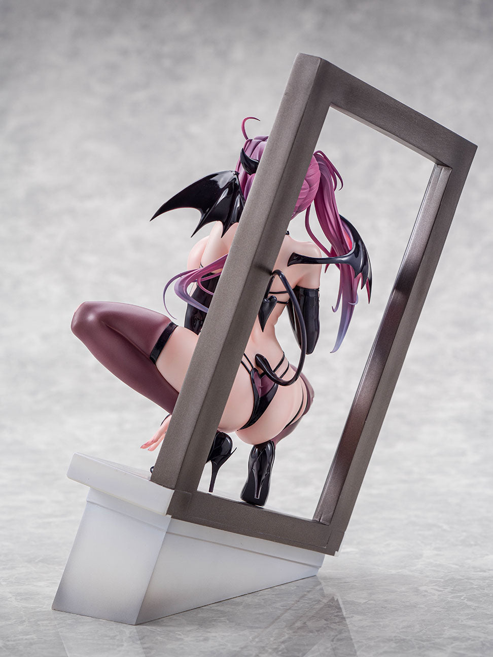 PRE ORDER – [18+] 1/6 SUCCUBUS MIERU DELUXE VER.