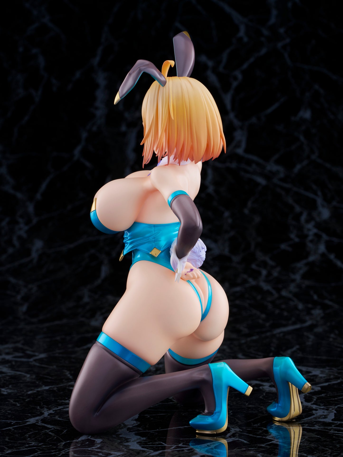 PRE ORDER – 1/6 KOIKOI -SAKURA- SOPHIA F. SHIRRING BLUE BUNNY VER.