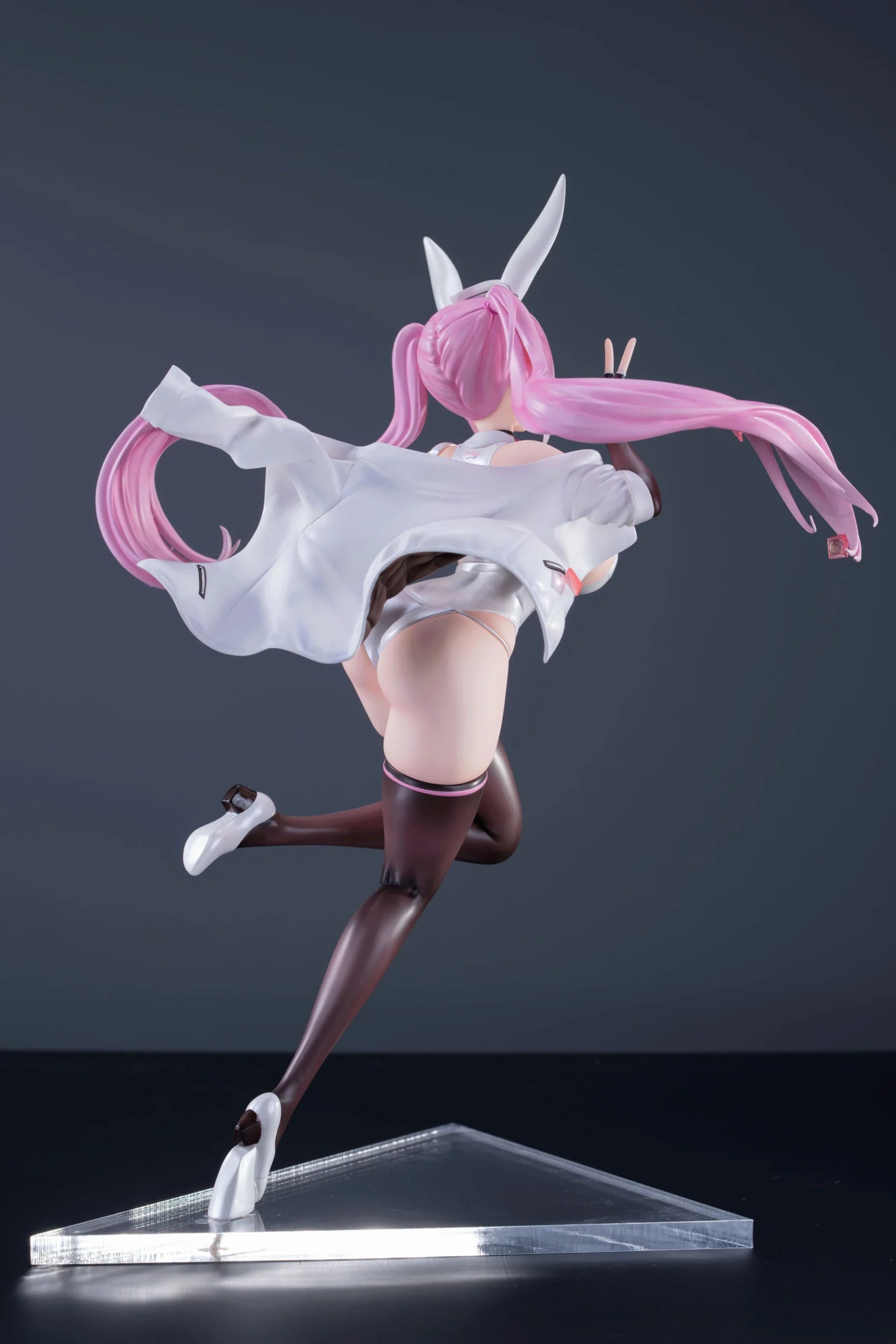 PRE ORDER – [18+] 1/6 ETONA - ILLUSTRATED BY WON