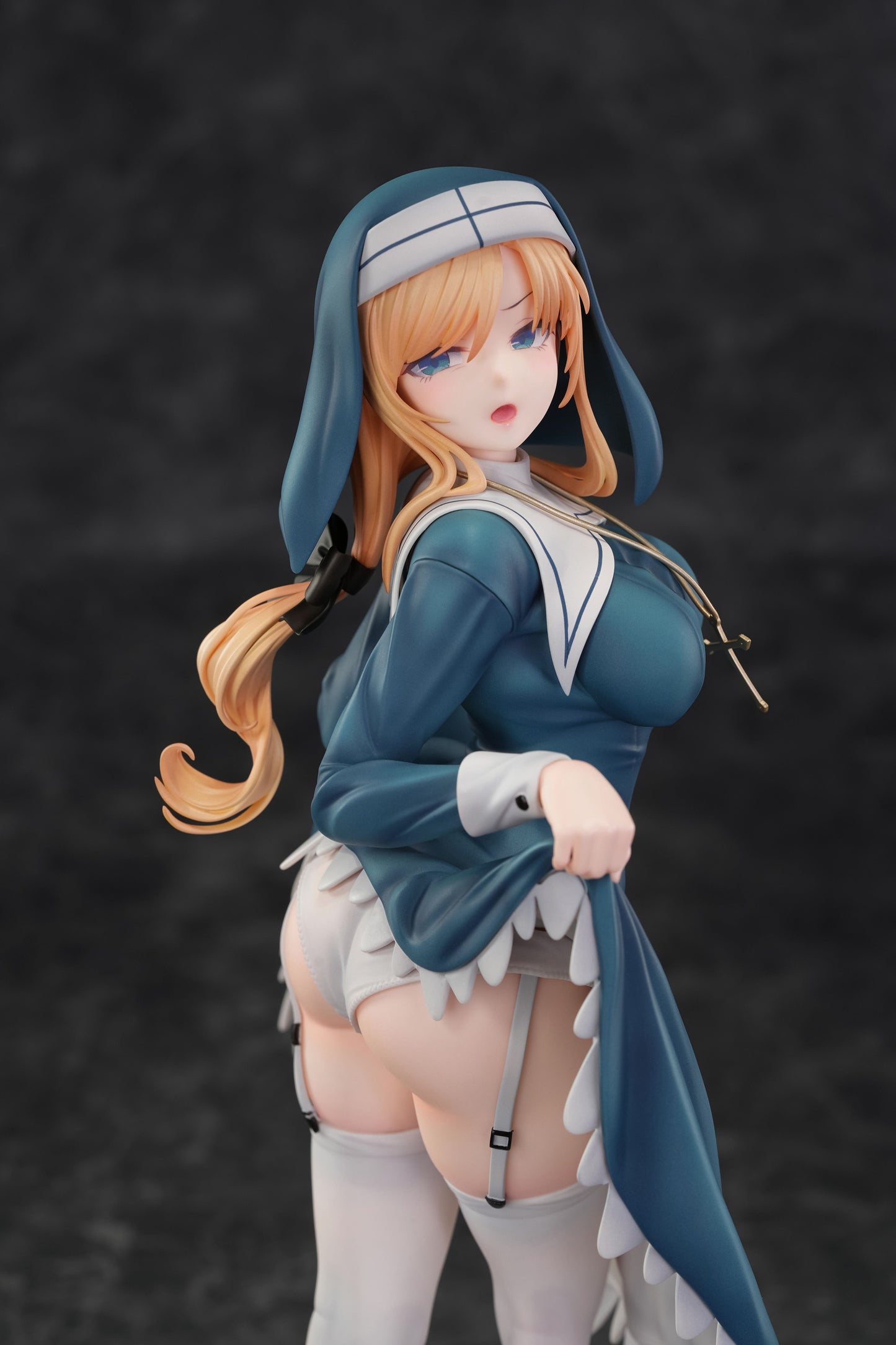 PRE ORDER – [18+] 1/6 MARIA TAKAYAMA I WANT YOU TO MAKE A DISGUSTED FACE AND SHOW ME YOUR UNDERWEAR