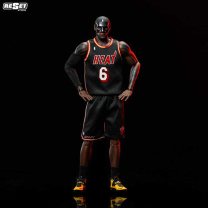 PRE ORDER – 1/6 COLLECTOR'S EDITION - POSSESSIVE EYES - MIAMI HEAT BLACK MASK LEBRON JAMES SCALE COLLECTOR'S EDITION ACTION FIGURE
