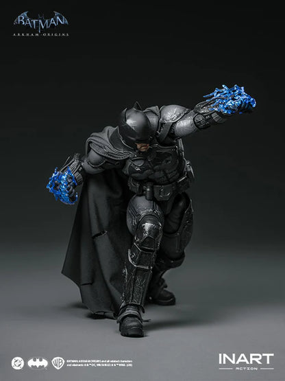 PRE ORDER – BATMAN: ARKHAM ORIGINS – BATMAN (BATTLE DAMAGED VERSION) ACTION FIGURE