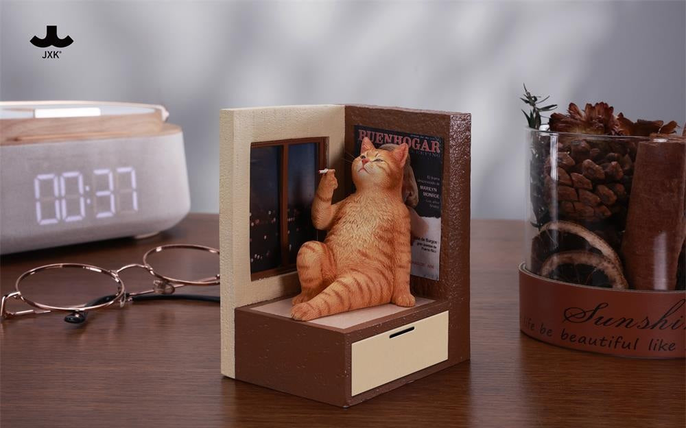 PRE ORDER – JXK317D PHILOSOPHER CAT AT THE WINDOWSILL