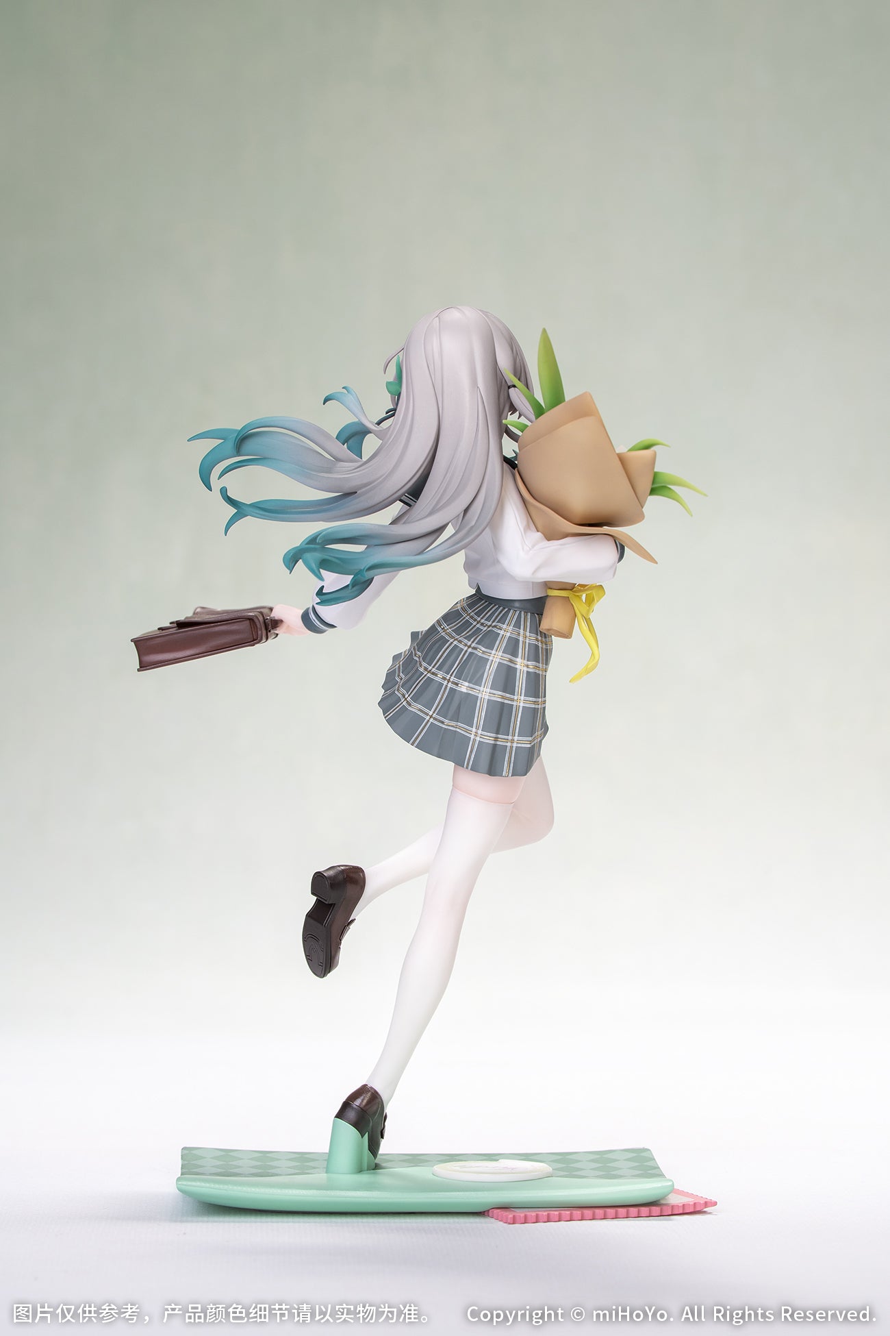 PRE ORDER – 1/8 HONKAI: STAR RAIL - GIFT+ FIREFLY : SPRING MISSIVE VER.