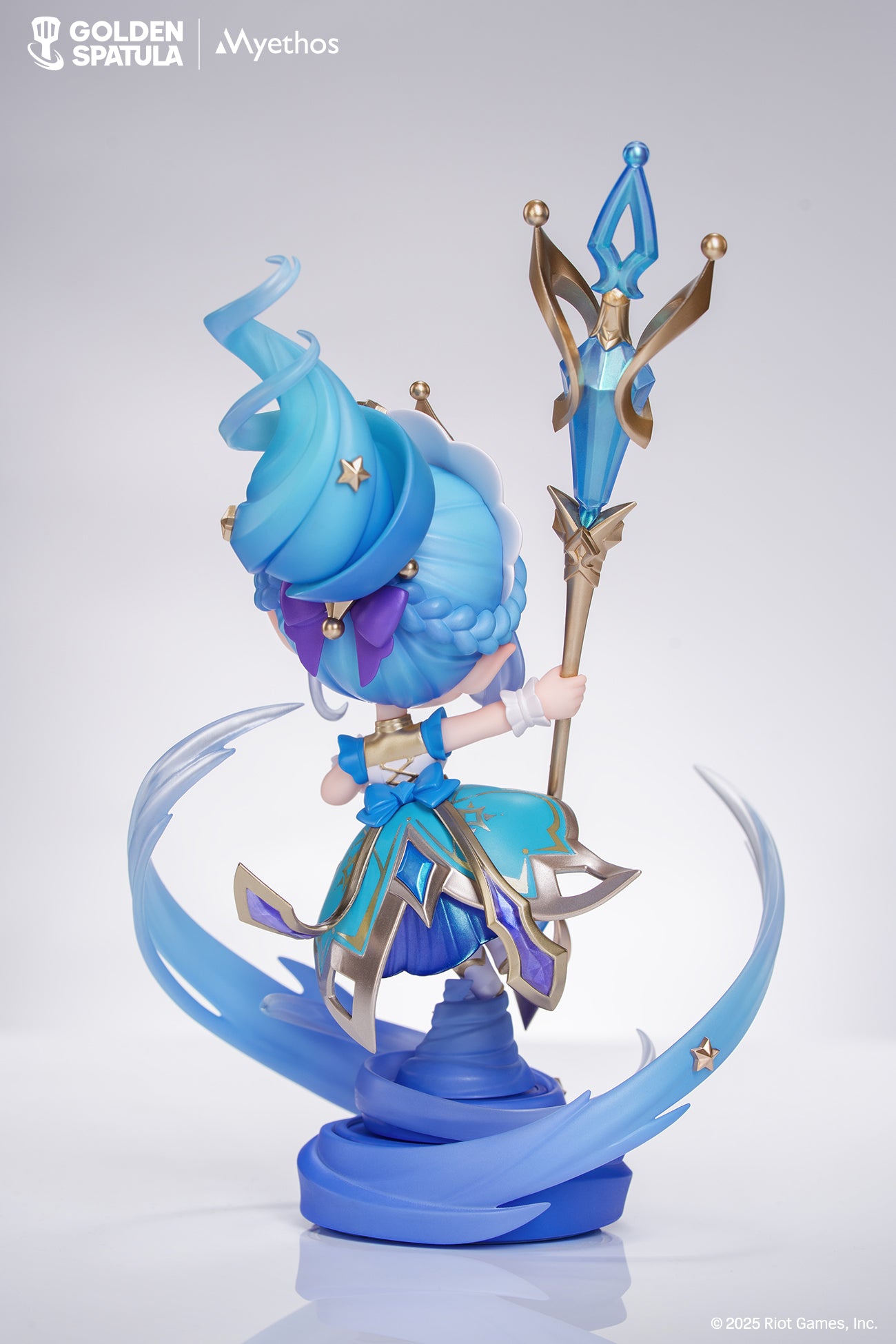 PRE ORDER – GOLDEN SPATULA - PRESTIGE PERFUME GEM CHIBI JANNA FIGURE