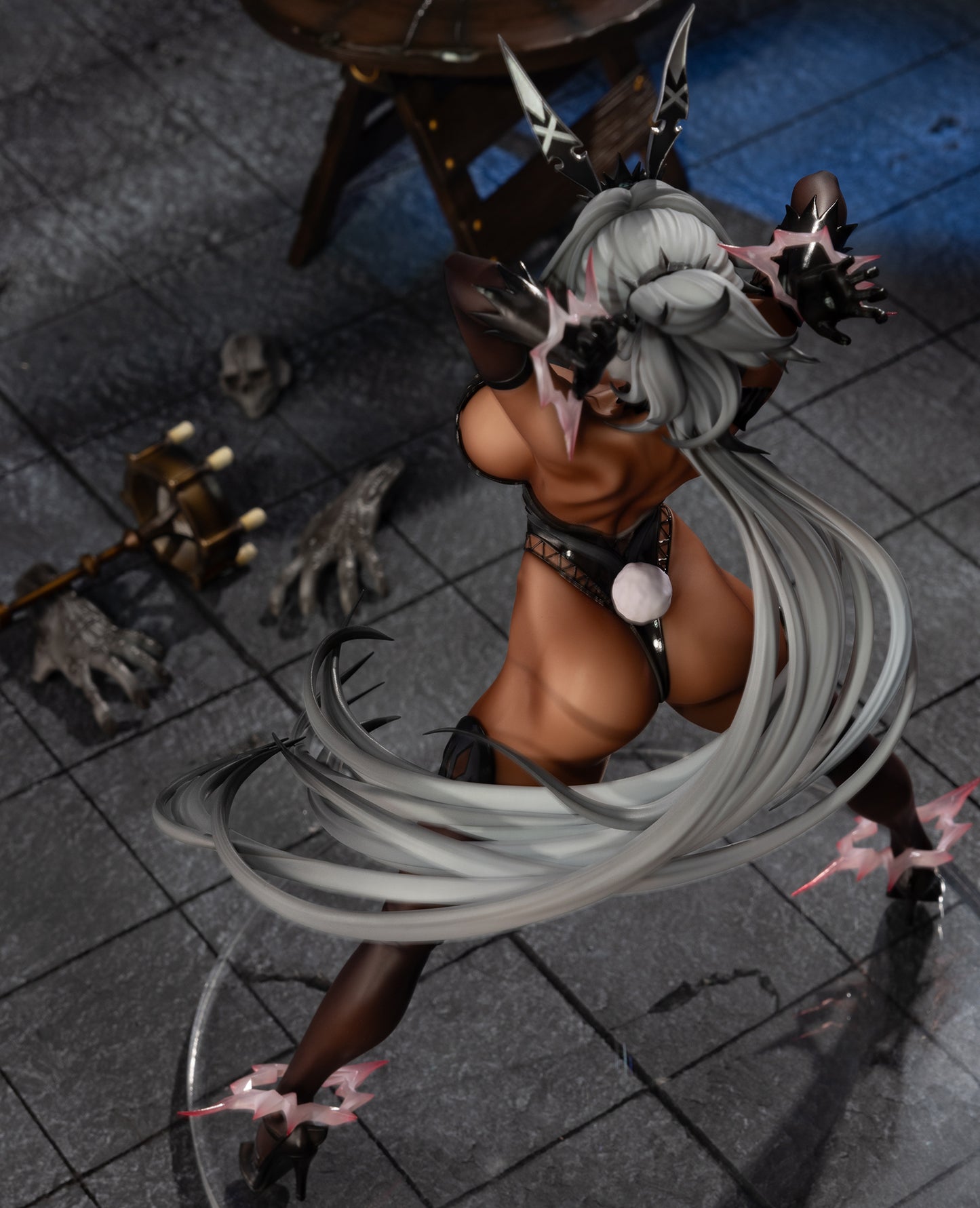 PRE ORDER – 1/6 GILNADA DELUXE EDITION