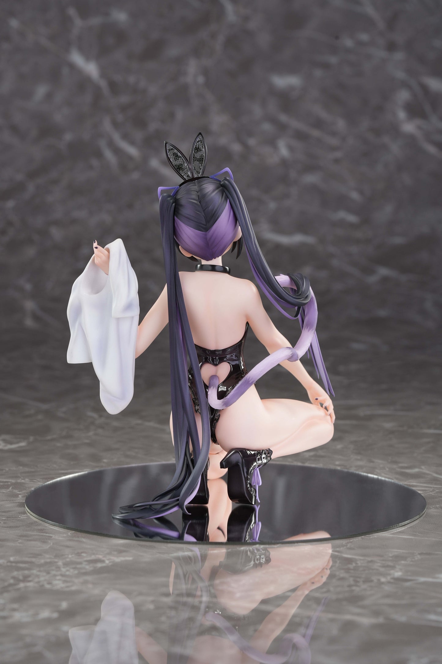 PRE ORDER – 1/6 CHESHIRE CAT BUNNY SUIT VER. ILLUSTRATION BY ROSUURI