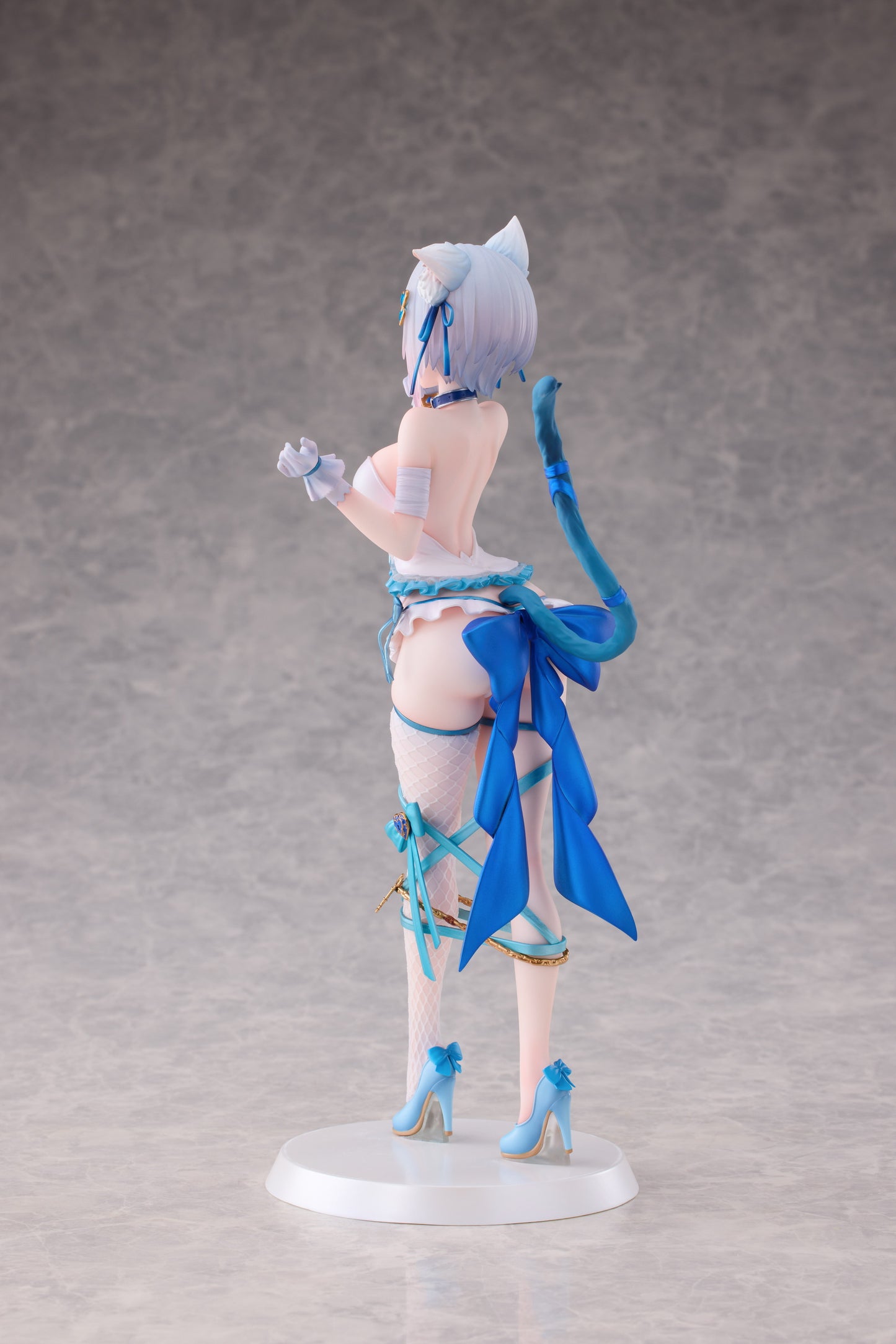 PRE ORDER – 1/7 SHIBARARE NEKO PUTIKA-CHAN DELUXE EDITION