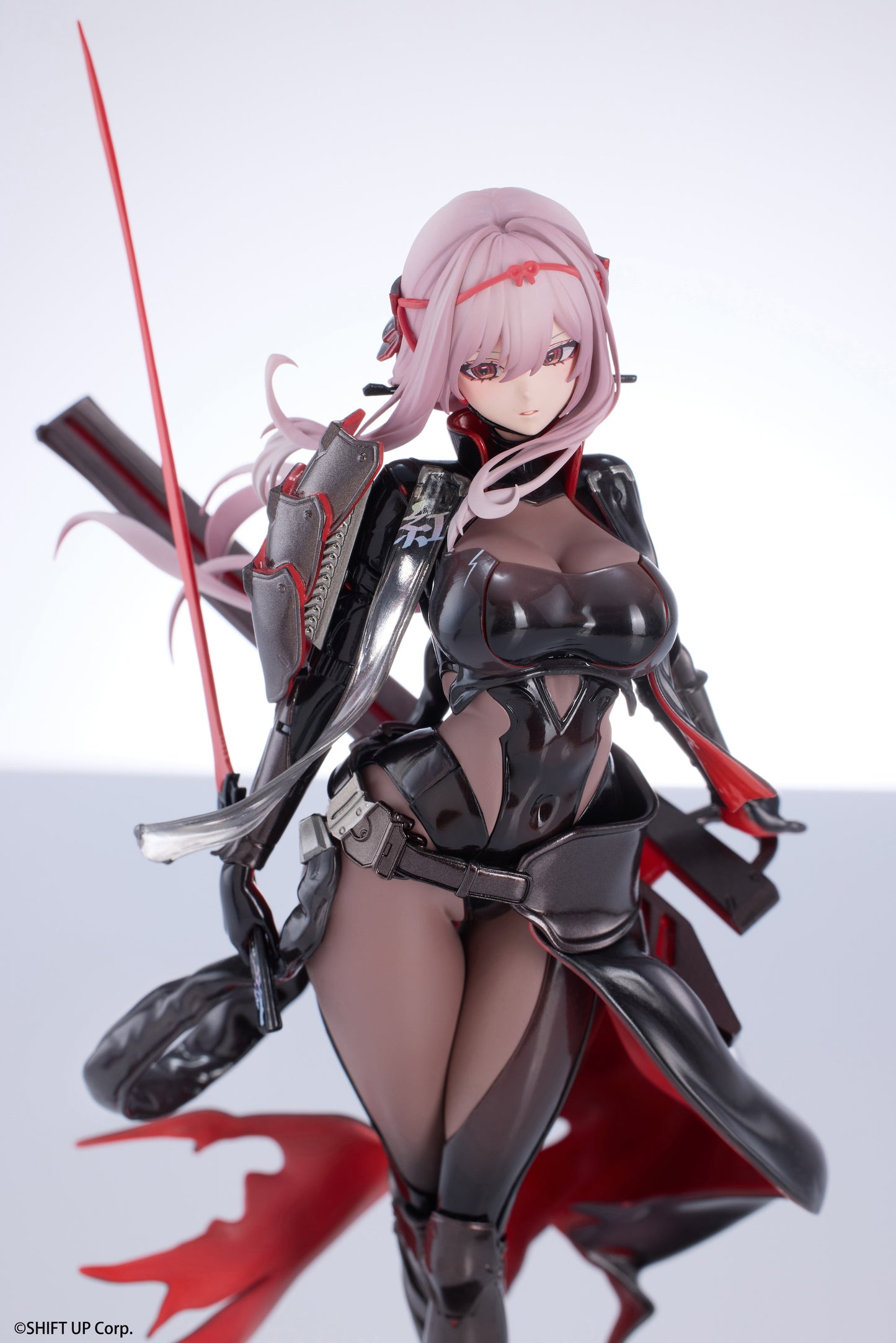 PRE ORDER – 1/10 GODDESS OF VICTORY: NIKKE - SCARLET : BLACK SHADOW