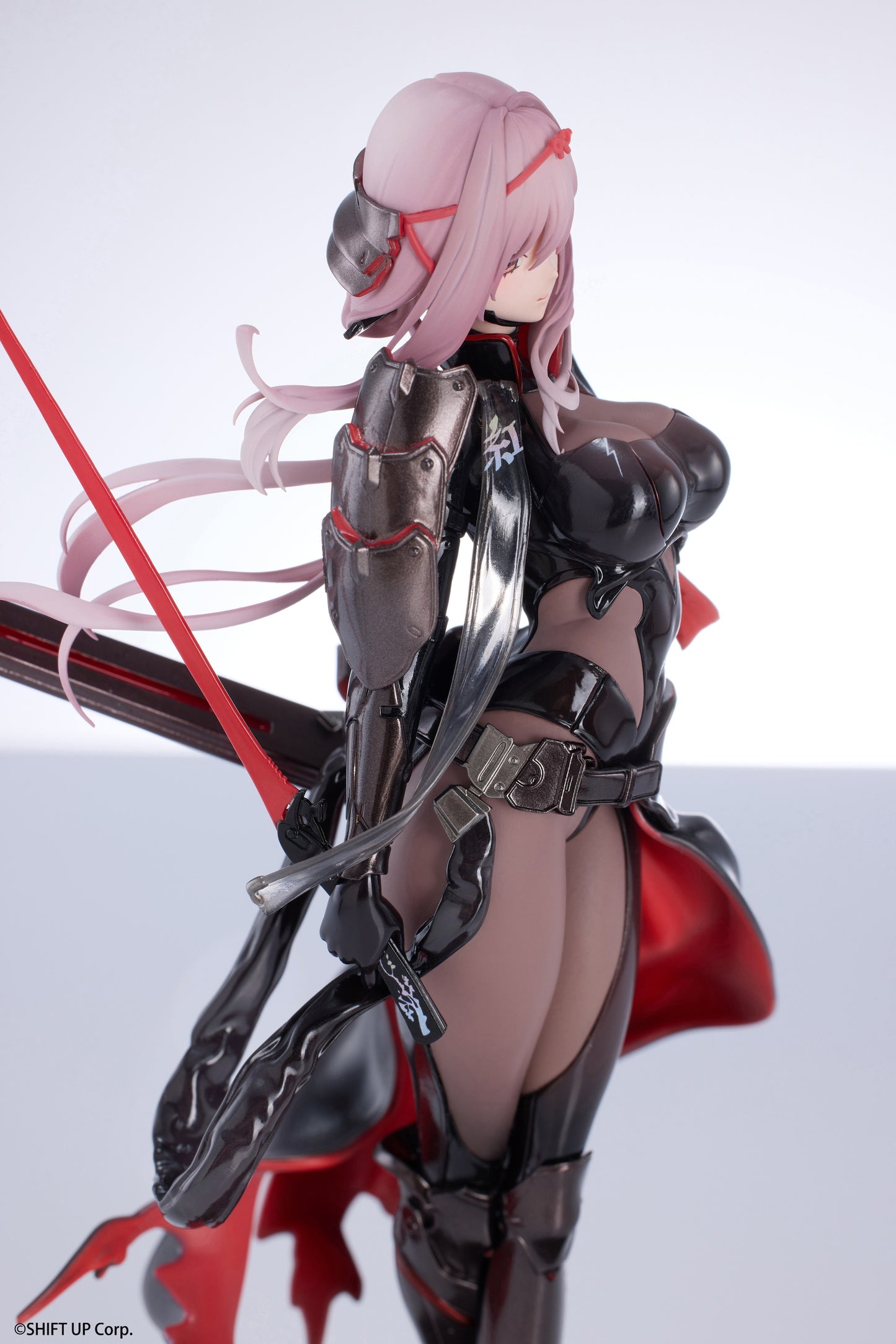 PRE ORDER – 1/10 GODDESS OF VICTORY: NIKKE - SCARLET : BLACK SHADOW