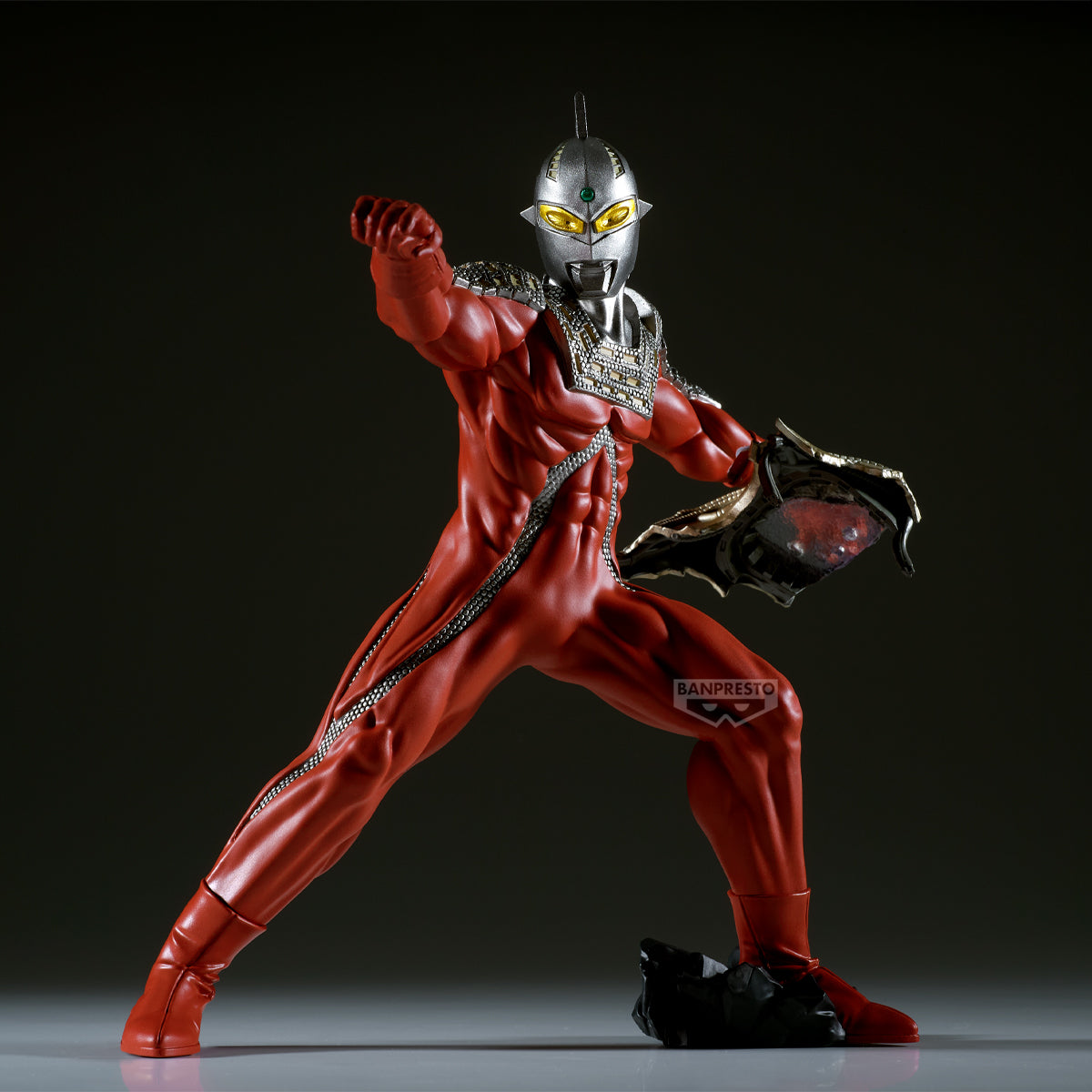 PRE ORDER – ULTRAMAN SERIES GOKAI ULTRASEVEN