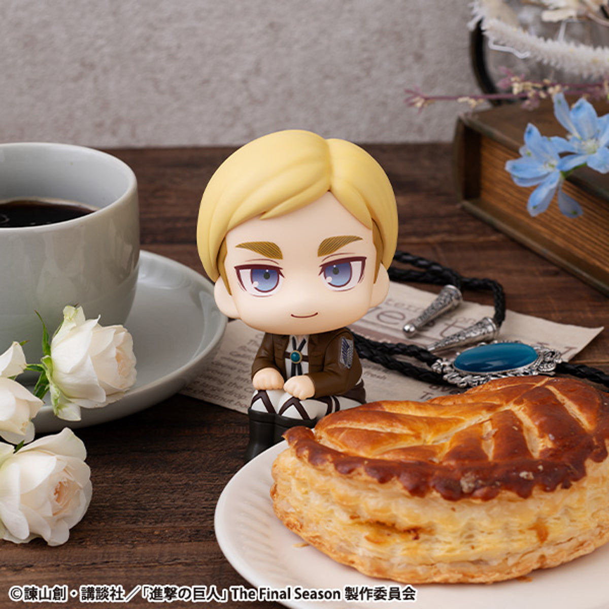 BACK ORDER – LOOKUP ATTACK ON TITAN HANGE ZOE & ERWIN SMITH SET [WITH GIFT]