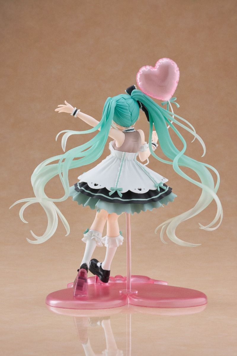 BACK ORDER – HATSUNE MIKU AMP+ FIGURE - HATSUNE MIKU BIRTHDAY 2025 (PARTY VER.)