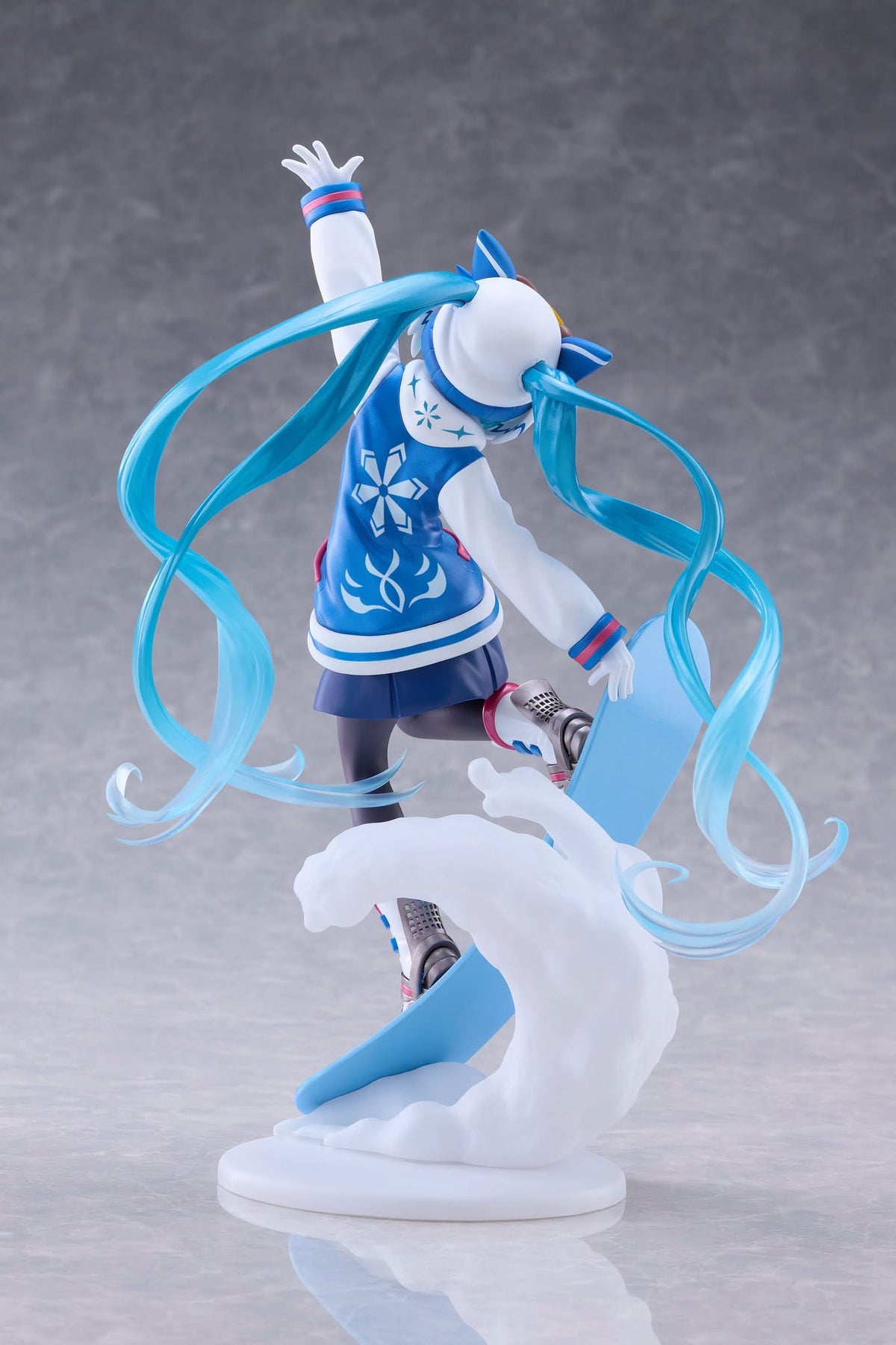 PRE ORDER – SNOW MIKU AMP+ FIGURE - SNOW MIKU ALL STARS 2016VER.