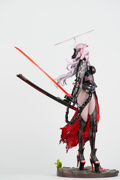 PRE ORDER – 1/4 GODDESS OF VICTORY: NIKKE - SCARLET : BLACK SHADOW