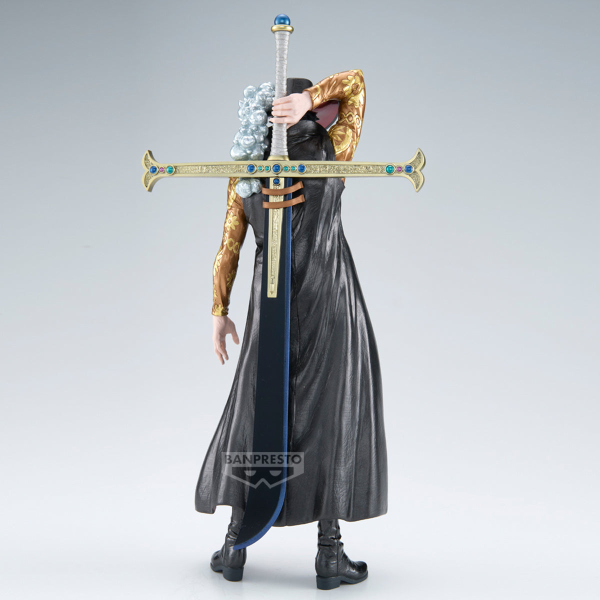 PRE ORDER – ONE PIECE PREMIUM - DRACULE MIHAWK - (THE METALLIC)