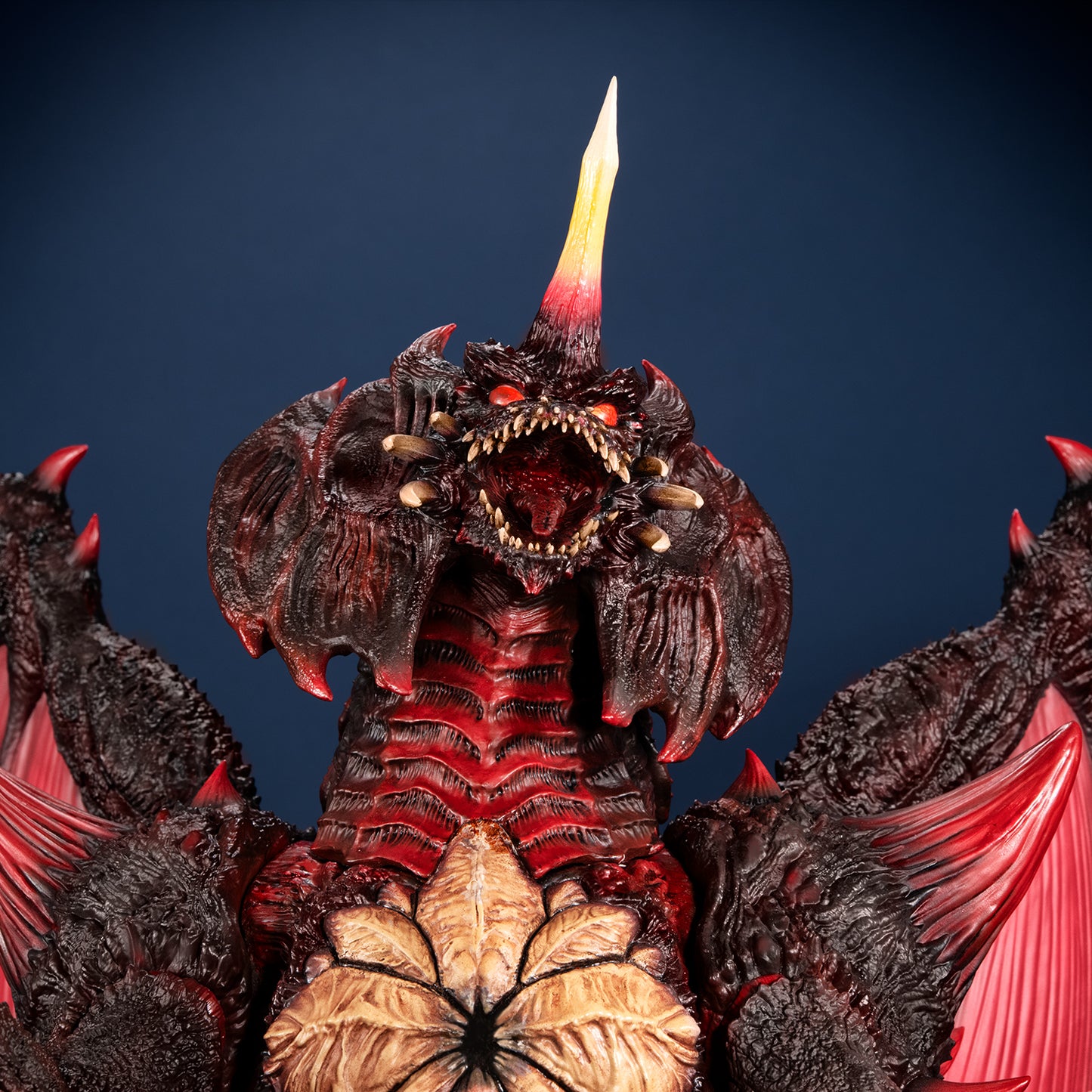 PRE ORDER – UA MONSTERS DESTOROYAH (PERFECT FORM)