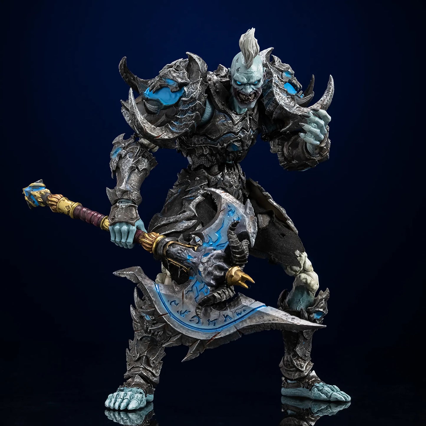 PRE ORDER – 1/10 SCALE UNDEAD KNIGHT FROSTBONE SALANOR ACTION FIGURE