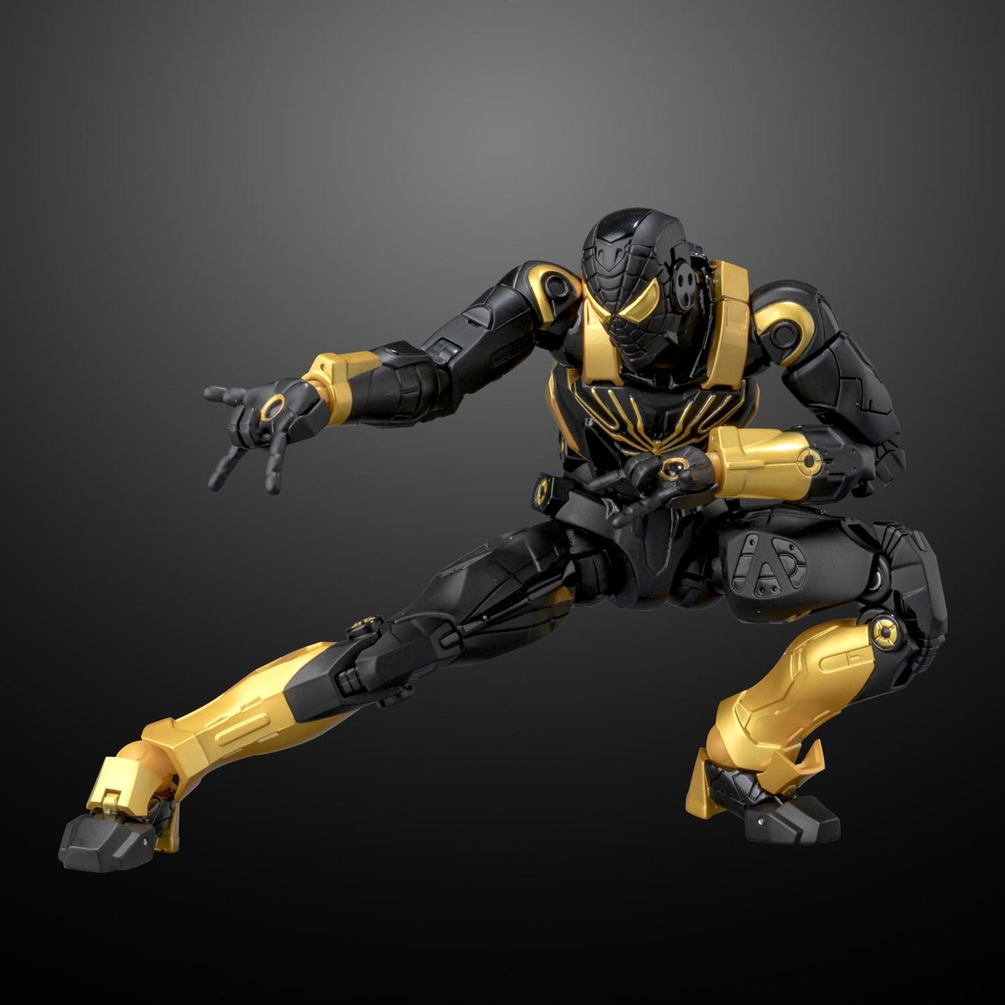 PRE ORDER – [LIMITED EDITION OFFER] FIGHTING ARMOR SPIDERMAN - IRON SPIDER (ONYX STEALTH TECH VER.)