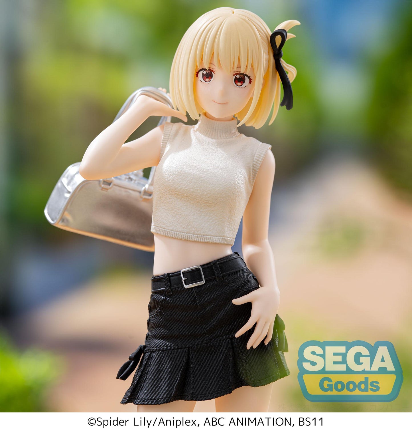 PRE ORDER – LYCORIS RECOIL HIGH PREMIUM FIGURE - CHISATO NISHIKIGI - STREET SNAP