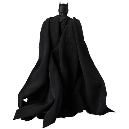 PRE ORDER – MAFEX - BATMAN HUSH BLACK VER. (REISSUE)