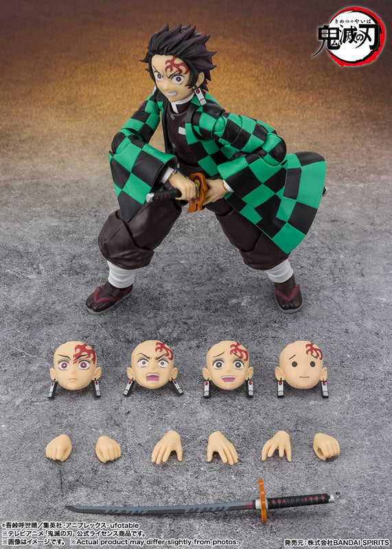 PRE ORDER – S.H.FIGUARTS DEMON SLAYER: KIMETSU NO YAIBA - TANJIRO KAMADO BATTLE OF INFINITE CASTLE VER.