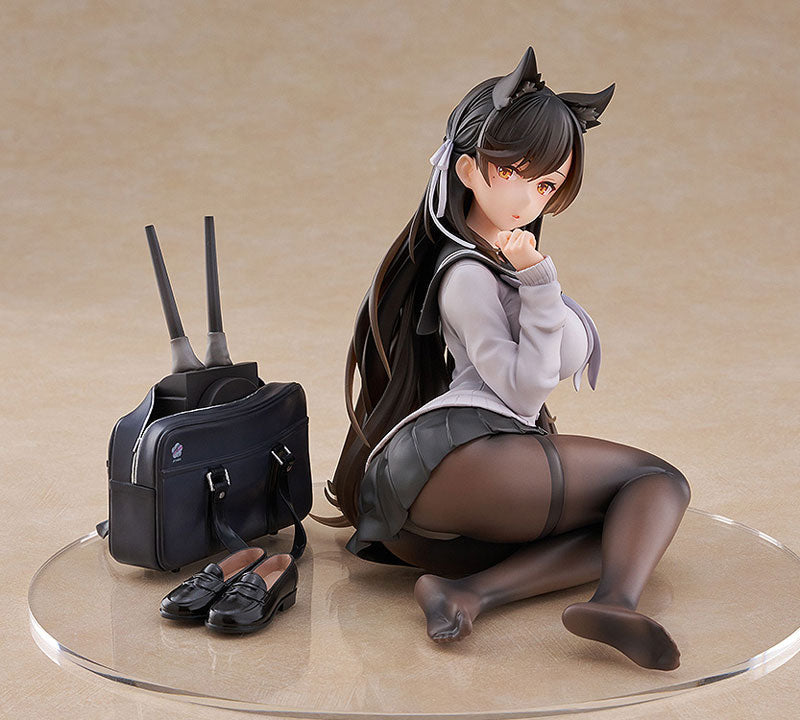 PRE ORDER – 1/7 AZUR LANE - ATAGO ( SCHOOL TRAUMEREI )