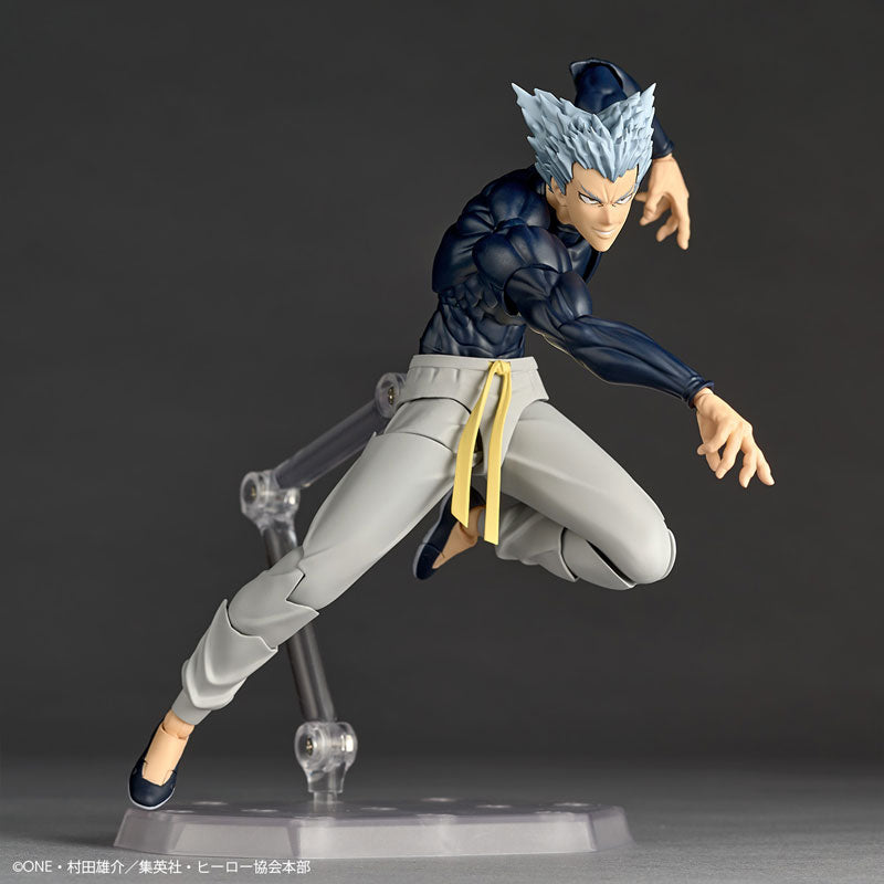 PRE ORDER – KAIYODO REVOLTECH AMAZING YAMAGUCHI ONE-PUNCH MAN GAROU
