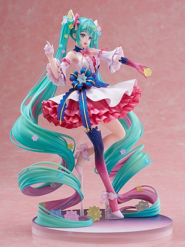 PRE ORDER – 1/7 CREATORS COLLECTION FIGURE HATSUNE MIKU : ROSUURI VER.