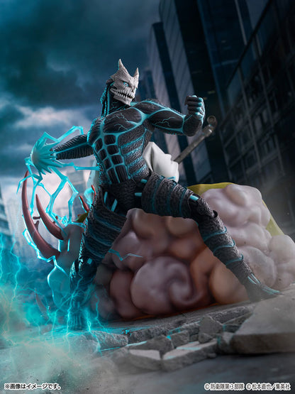 PRE ORDER – 1/7 KAIJU NO. 8 - KAIJU NO. 8 & KAFKA HIBINO　SCALE FIGURE