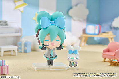 PRE ORDER – HATSUNE MIKU X CINNAMOROLL CHIBI FIGURE