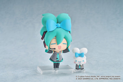 PRE ORDER – HATSUNE MIKU X CINNAMOROLL CHIBI FIGURE