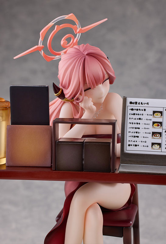 PRE ORDER – 1/7 BLUE ARCHIVE - ARU (DRESS) : MEMORIAL LOBBY VER.