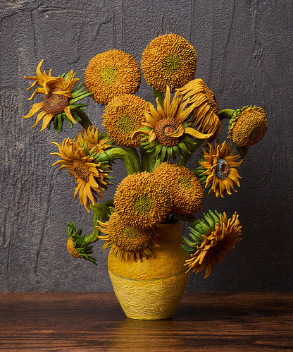 PRE ORDER – FIGMA THE TABLE MUSEUM - SUNFLOWERS BY VAN GOGH