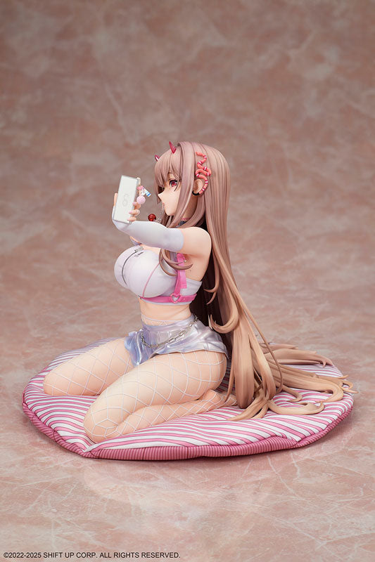 PRE ORDER – 1/4 GODDESS OF VICTORY: NIKKE - VIPER COMPLETE FIGURE