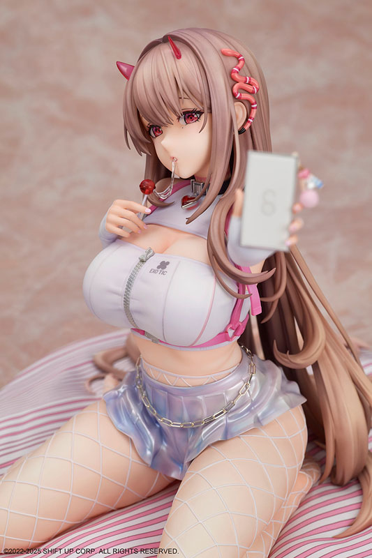 PRE ORDER – 1/4 GODDESS OF VICTORY: NIKKE - VIPER COMPLETE FIGURE