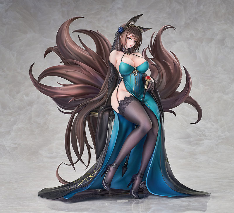 BACK ORDER – 1/7 AZUR LANE - AMAGI : THRONE OF FALLEN PETALS VER.