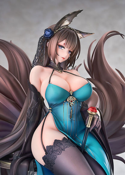 BACK ORDER – 1/7 AZUR LANE - AMAGI : THRONE OF FALLEN PETALS VER.