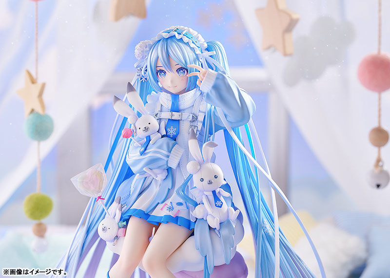PRE ORDER – 1/7 SNOW MIKU : YUKIIRO POP VER.