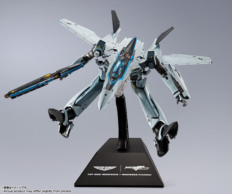 BACK ORDER – DX CHOGOKIN TOP GUN: MAVERICK - VF-25 MESSIAH VALKYRIE TOPGUN