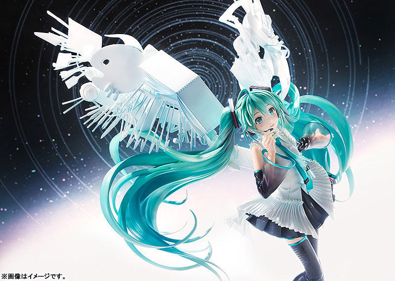 PRE ORDER – 1/7 HATSUNE MIKU: HAPPY 16TH BIRTHDAY VER.