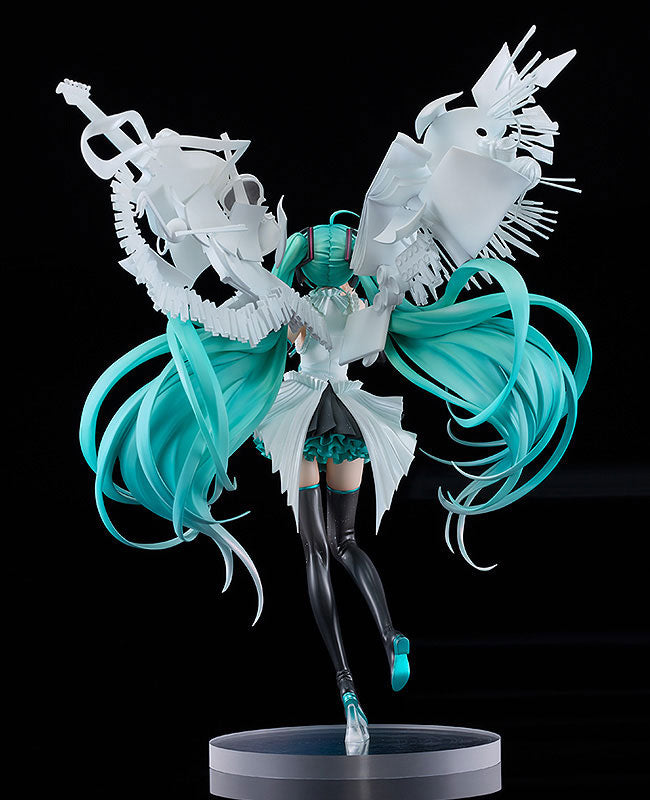 PRE ORDER – 1/7 HATSUNE MIKU: HAPPY 16TH BIRTHDAY VER.