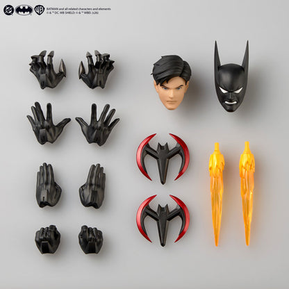 PRE ORDER – KAIYODO - REVOLTECH AMAZING YAMAGUCHI BATMAN BEYOND CLASSIC