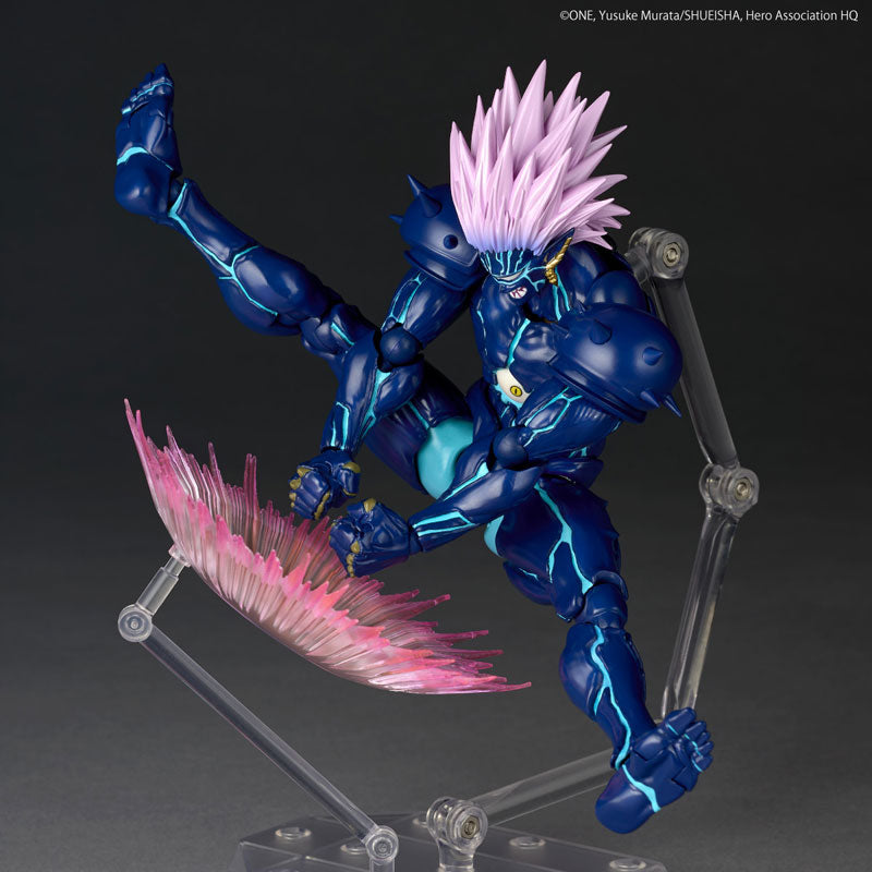 PRE ORDER – KAIYODO - REVOLTECH AMAZING YAMAGUCHI ONE-PUNCH MAN - BOROS SECOND TRANSFORMATION VER