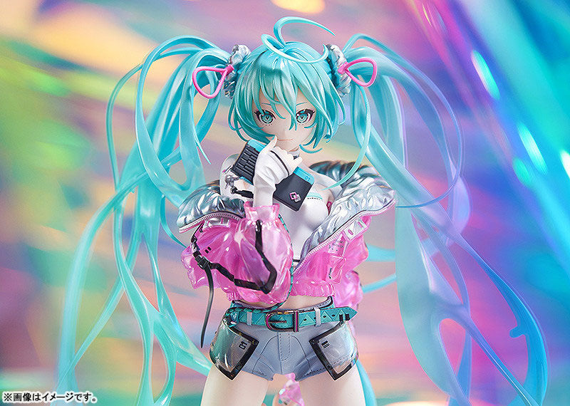 PRE ORDER – 1/7 HATSUNE MIKU WITH SOLWA