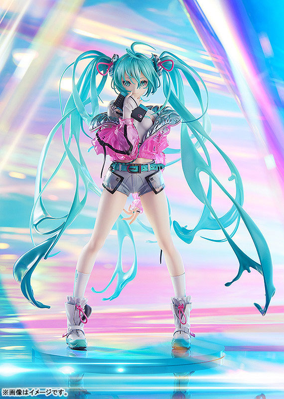 PRE ORDER – 1/7 HATSUNE MIKU WITH SOLWA